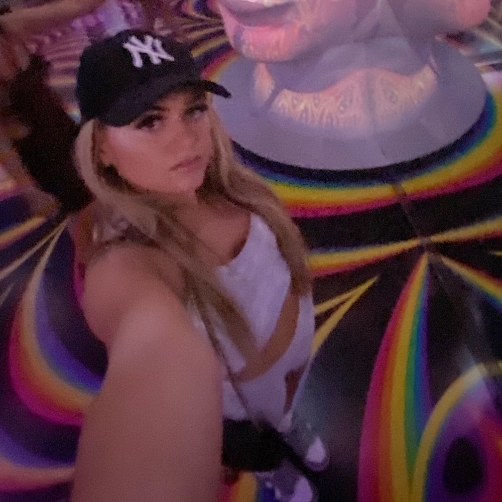 Meet your Posher, Karli